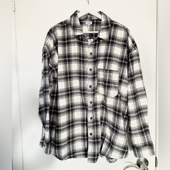 Garage Dylan Plaid Button Up Shirt (NWT) - Picture 5 of 7